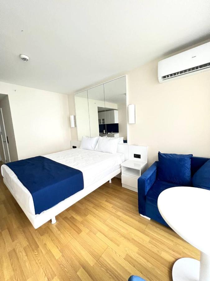Black Sea Batumi Hotel Orbi City ภายนอก รูปภาพ