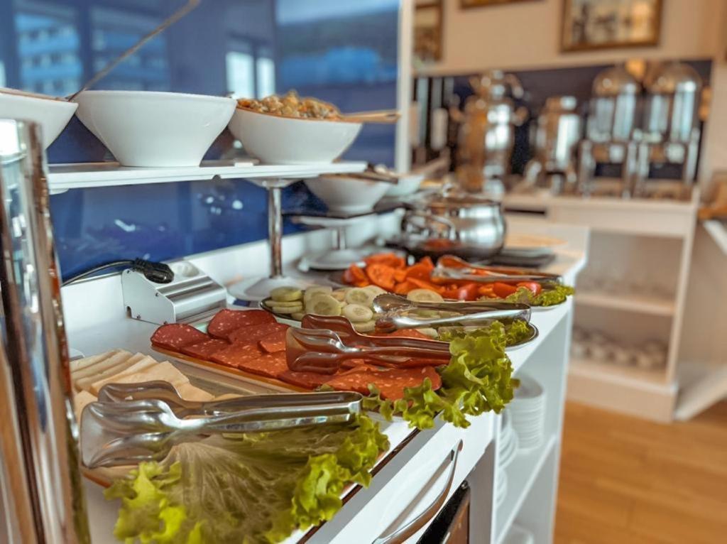 Black Sea Batumi Hotel Orbi City ภายนอก รูปภาพ
