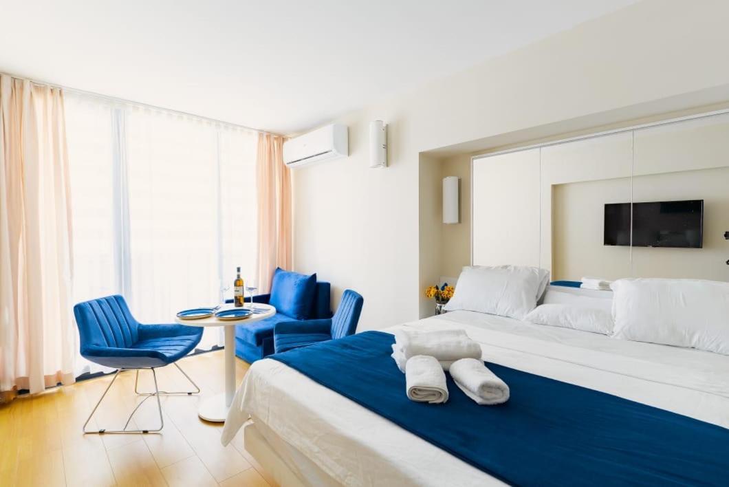 Black Sea Batumi Hotel Orbi City ภายนอก รูปภาพ