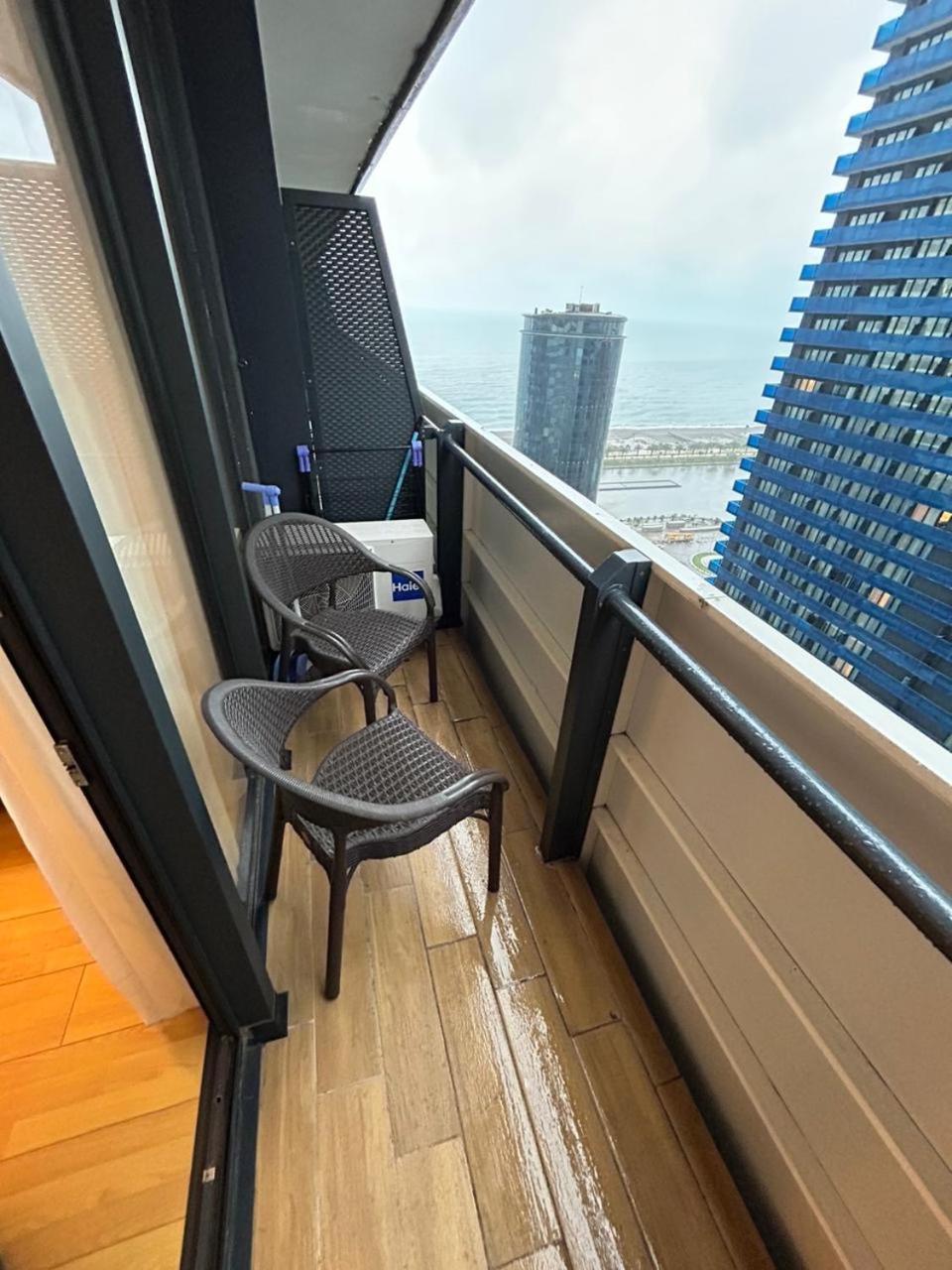 Black Sea Batumi Hotel Orbi City ภายนอก รูปภาพ
